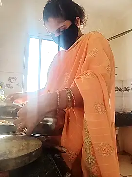 Cute-Aadhvita online show from 11.08.25