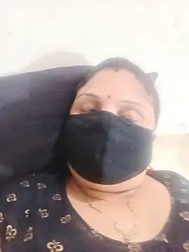 Cute-Aadhvita online show from 06.12.26