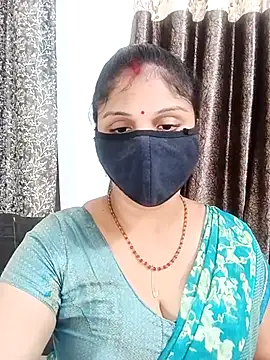 Cute-Aadhvita online show from 06.18.26