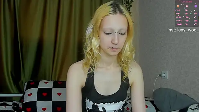 Lexy-Woorhez online show from 04.04.26