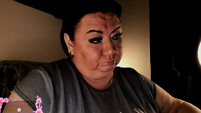 Snapshot of SexxyDreams1 chatting on 09.19.25 SexxyDreams1 online show from 09.19.25