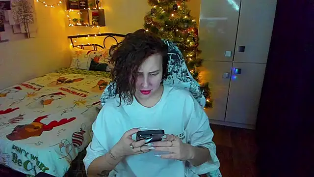 LinaTruly online show from 01.09.26