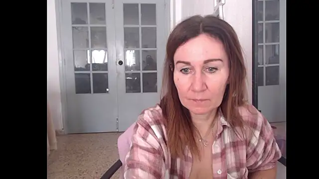 TamaraSweetxo online show from 11.06.25