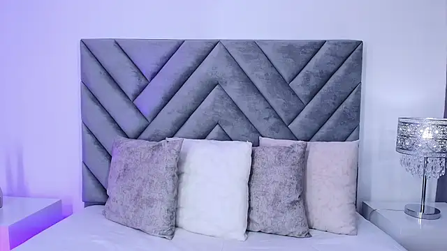 chloe wilson7 online show from 01.26.25