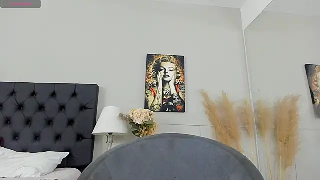 Snapshot of Robin_Rief chatting on 03.13.25 Robin Rief online show from 03.13.25