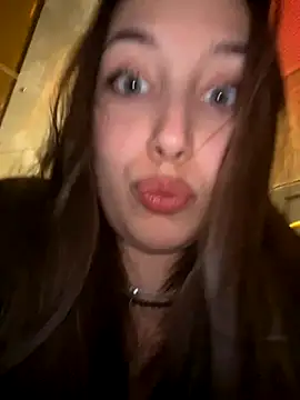 VelvetVixenI online show from 11.17.25