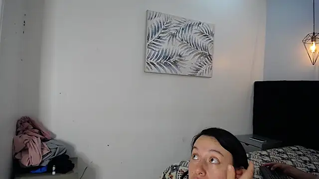 Snapshot of JeremmyAndStacy chatting on 01.21.25 JeremmyAndStacy online show from 01.21.25