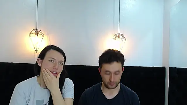 Snapshot of JeremmyAndStacy chatting on 01.23.25 JeremmyAndStacy online show from 01.23.25