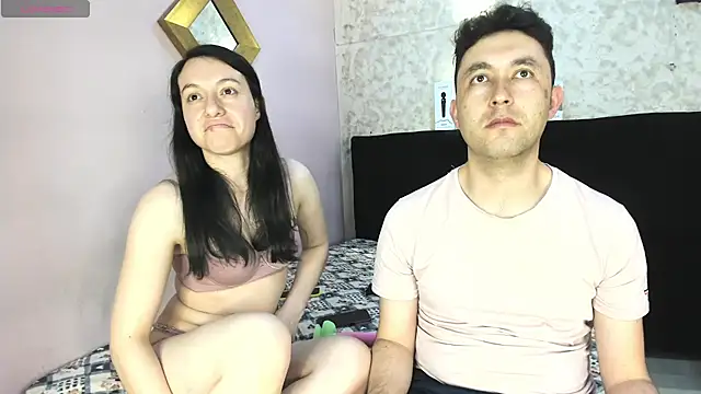 Snapshot of JeremmyAndStacy chatting on 09.30.25 JeremmyAndStacy online show from 09.30.25