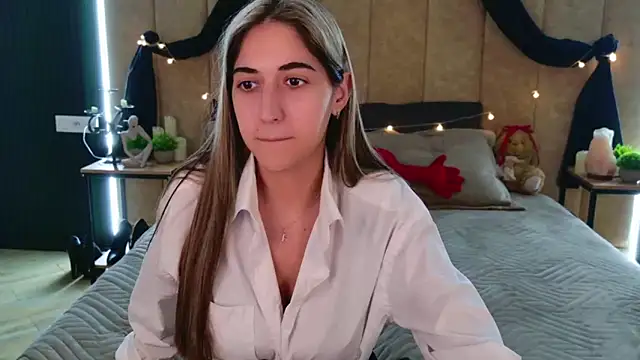 Teresa Stane online show from 03.05.25