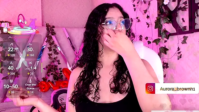 Aurora Brownn online show from 11.15.25