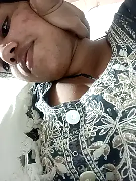 Haniya-143 online show from 12.14.24