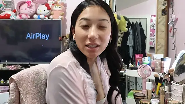 Snapshot of tokyobaby chatting on 11.09.25 tokyobaby online show from 11.09.25