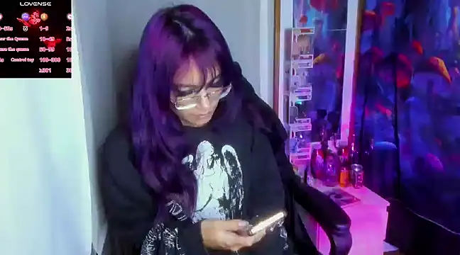 Snapshot of _sakae_ chatting on 12.19.24  sakae  online show from 12.19.24