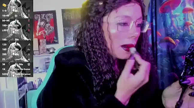 Snapshot of _sakae_ chatting on 02.14.25  sakae  online show from 02.14.25