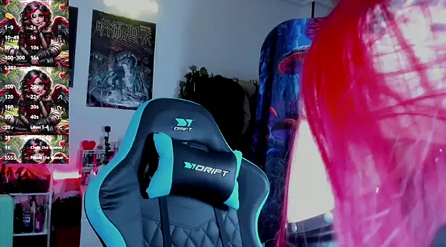 Snapshot of _sakae_ chatting on 02.21.25  sakae  online show from 02.21.25