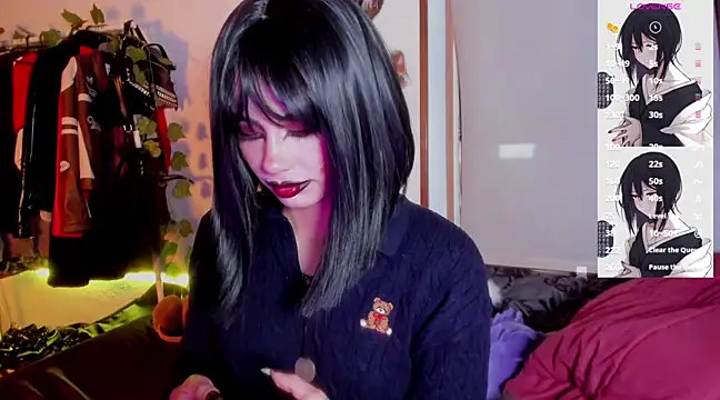 Snapshot of _sakae_ chatting on 03.18.25  sakae  online show from 03.18.25