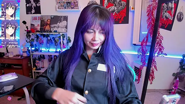 Snapshot of _sakae_ chatting on 09.13.25  sakae  online show from 09.13.25