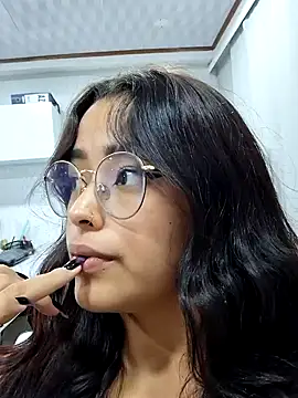 Ariana Pierce online show from 02.06.25