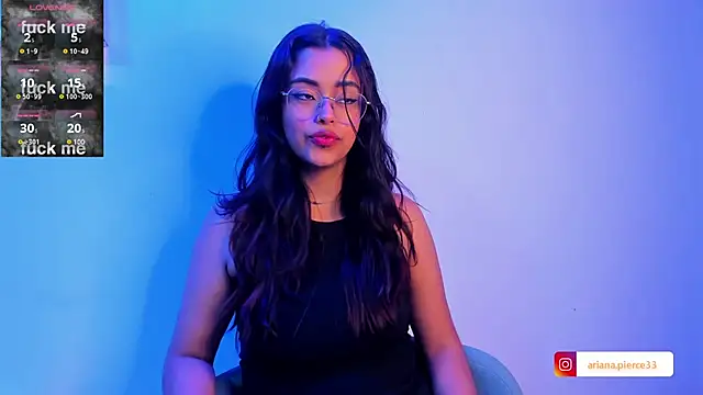 Ariana Pierce online show from 03.04.25