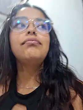 Ariana Pierce online show from 03.18.25