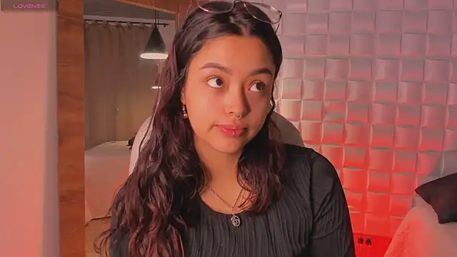 Ariana Pierce online show from 09.10.25