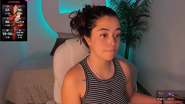 Ariana Pierce online show from 10.21.25