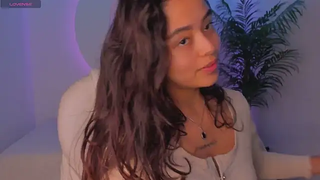 Ariana Pierce online show from 10.29.25