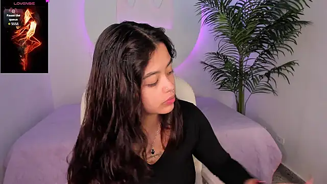 Ariana Pierce online show from 11.08.25