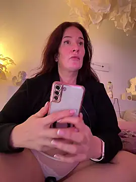 Engel mia online show from 04.12.26