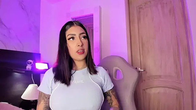 misscheelsee online show from 12.30.24