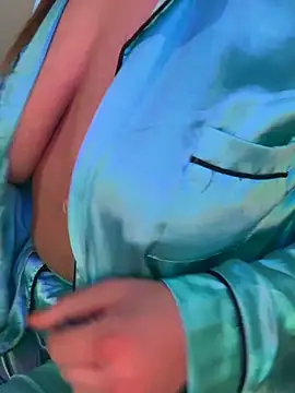 Queendiamon online show from 02.17.25