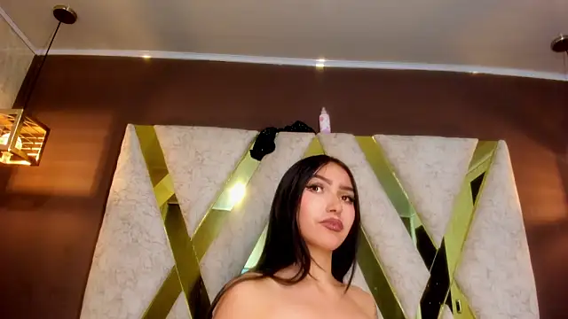 Amelia lorenz online show from 12.24.24