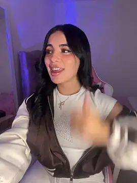 Emily-14 online show from 04.17.26