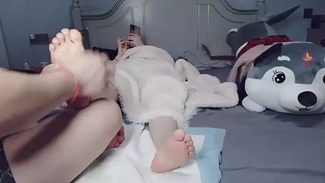 Snapshot of sasa-loves chatting on 02.20.25 sasa-loves online show from 02.20.25