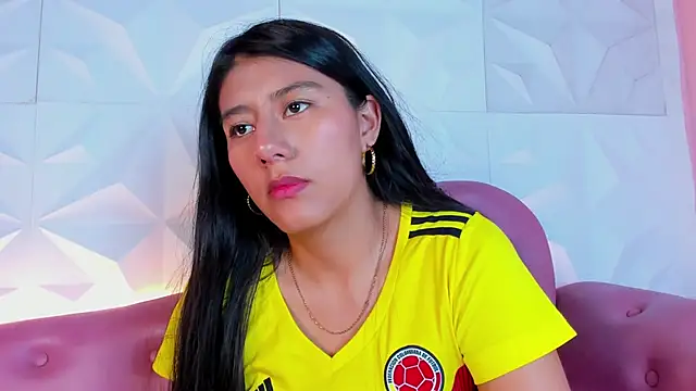 CarlaAlvez online show from 03.20.25