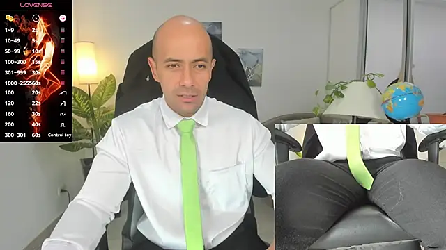 Snapshot of ryan_master_ chatting on 12.23.24 ryan master online show from 12.23.24