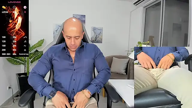 Snapshot of ryan_master_ chatting on 01.08.25 ryan master online show from 01.08.25