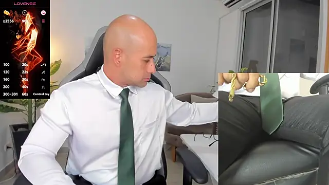 Snapshot of ryan_master_ chatting on 01.10.25 ryan master online show from 01.10.25