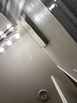 daddymaniaco69 online show from 12.16.25