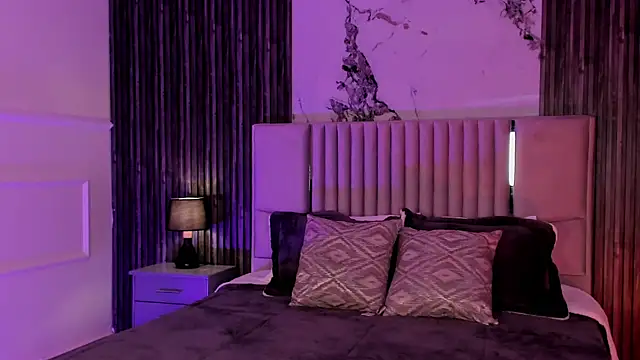Lillyortiz online show from 07.10.26