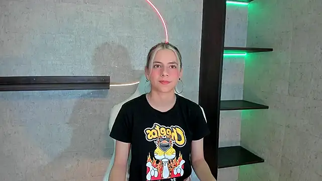 ArtemisaBlake online show from 12.28.24