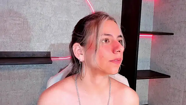 ArtemisaBlake online show from 01.05.25