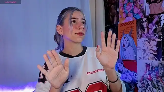 ArtemisaBlake online show from 04.05.26