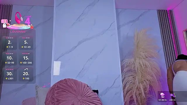 Chlooee   online show from 03.26.26