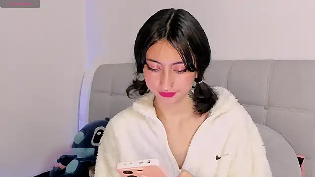 Any Roussee online show from 01.05.25