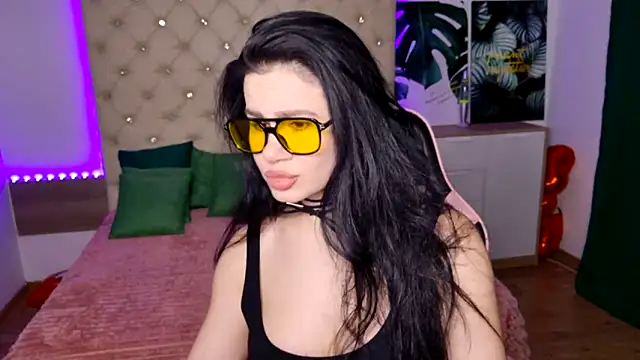 KattieSims online show from 02.21.25