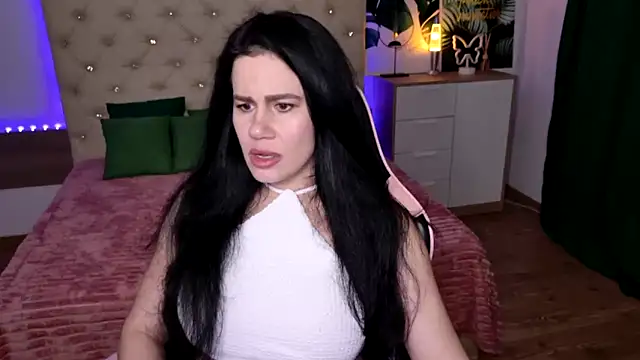 KattieSims online show from 03.12.25