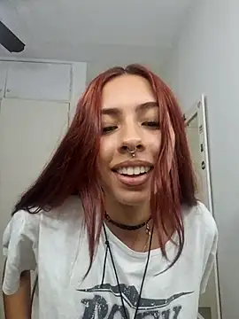 Jazmin-Cerezita online show from 10.24.25