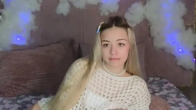 STELLA RICH online show from 02.24.25